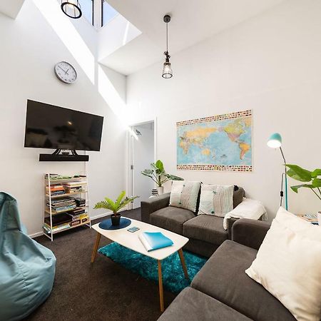 Central, Modern Loft Style Home - 2 Min Walk From Town Квінстаун Екстер'єр фото
